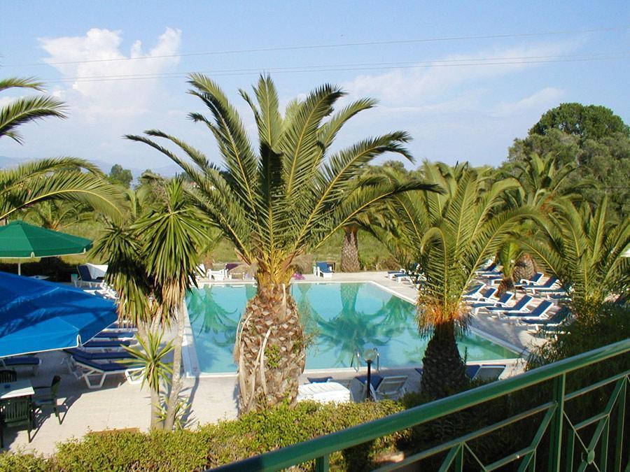 Morfeas Hotel Kávos Екстериор снимка