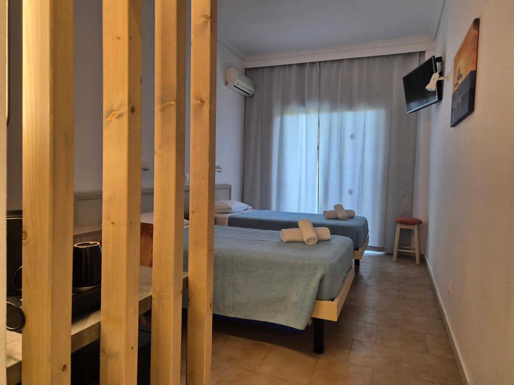 Morfeas Hotel Kávos Стая снимка