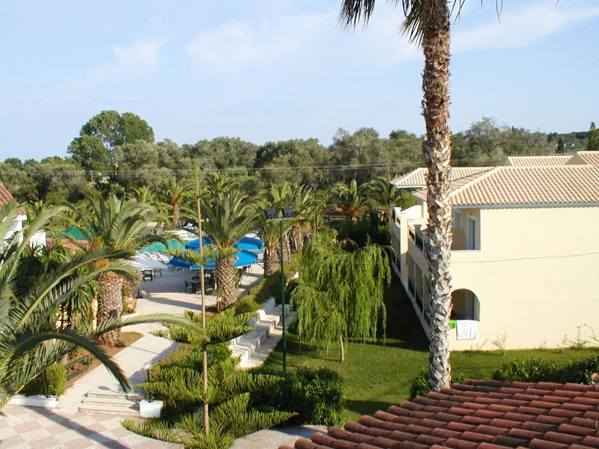 Morfeas Hotel Kávos Екстериор снимка